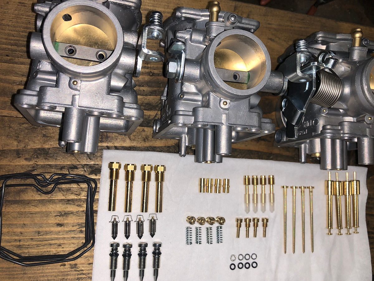 ZEPHYR 400 キャブレター — 交換する新品部品 — ネジは全てステンレス