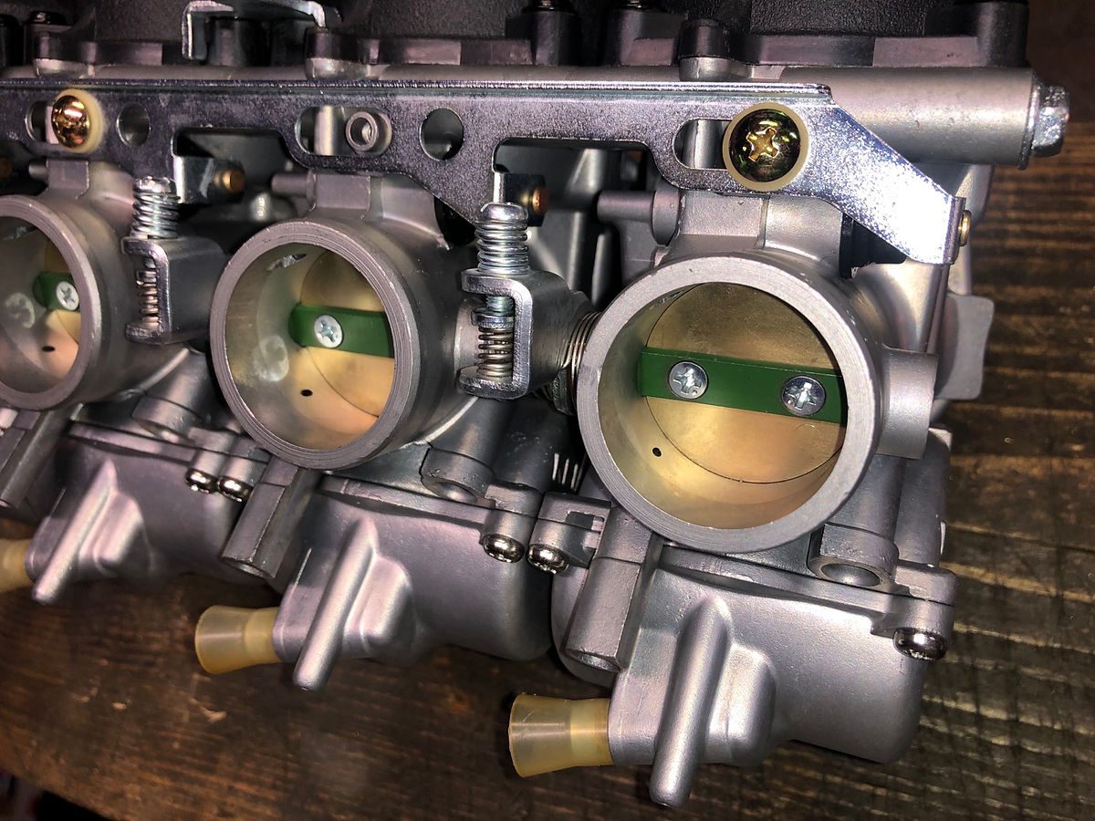 ZXR250 キャブレター — 再生後 — 別角度